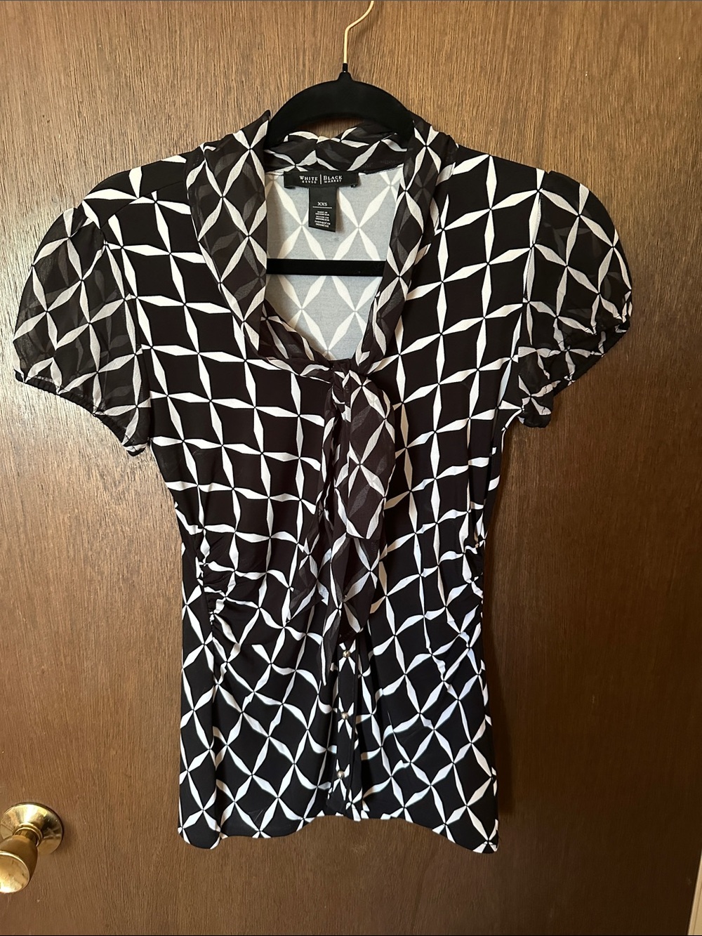 White House Black Market Black & White Geometric Tie-Neck Blouse
